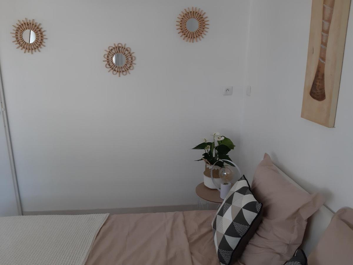 Bed and Breakfast La Casita Serignanaise - Apt T2 - Clim - Jardin Zewnętrze zdjęcie