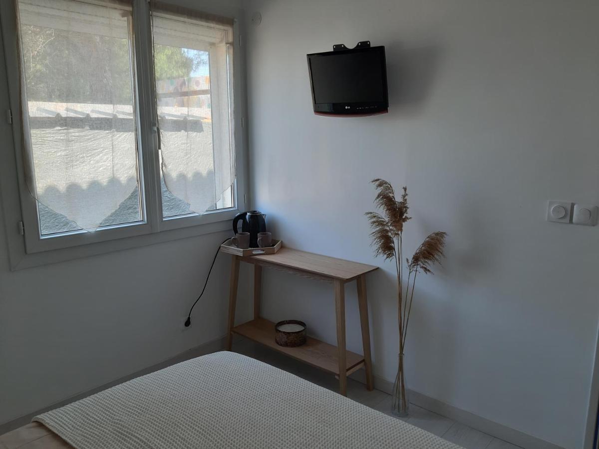 Bed and Breakfast La Casita Serignanaise - Apt T2 - Clim - Jardin Zewnętrze zdjęcie