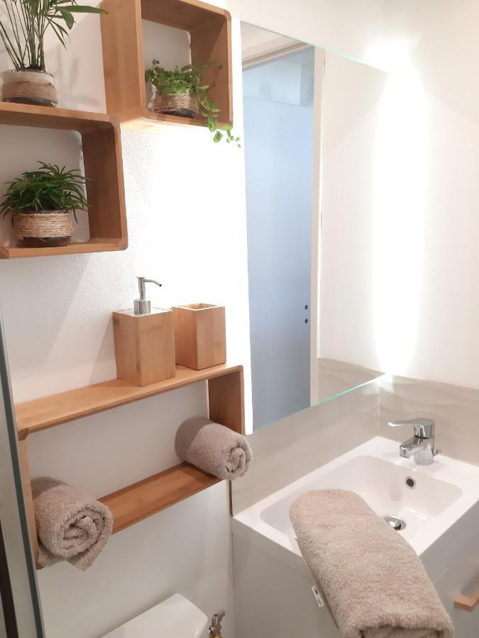 Bed and Breakfast La Casita Serignanaise - Apt T2 - Clim - Jardin Zewnętrze zdjęcie
