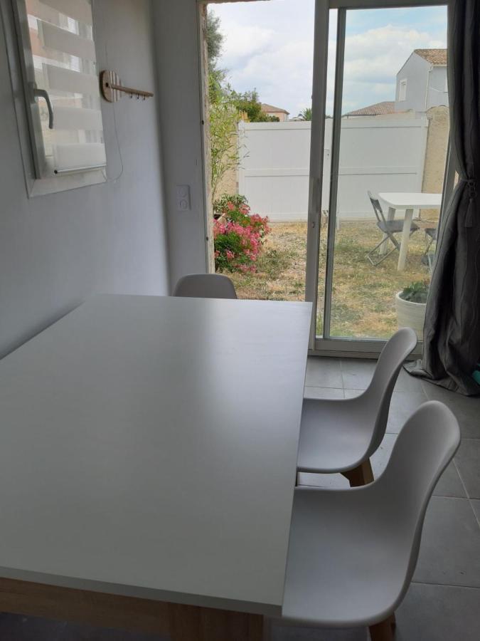 Bed and Breakfast La Casita Serignanaise - Apt T2 - Clim - Jardin Zewnętrze zdjęcie
